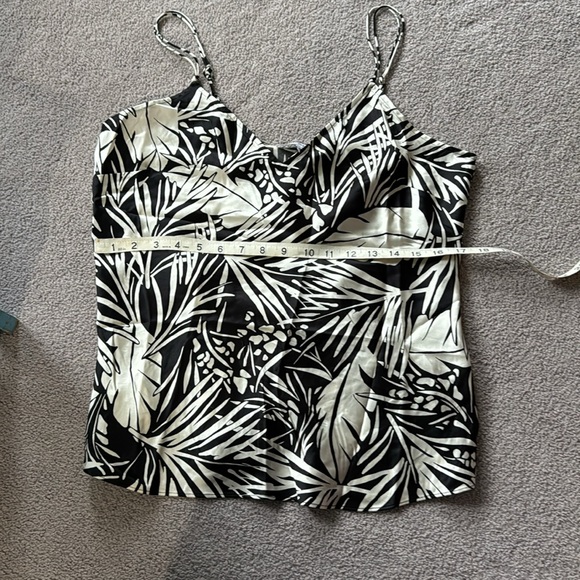 Frame Denim - women’s silk camisole top. - Picture 8 of 9